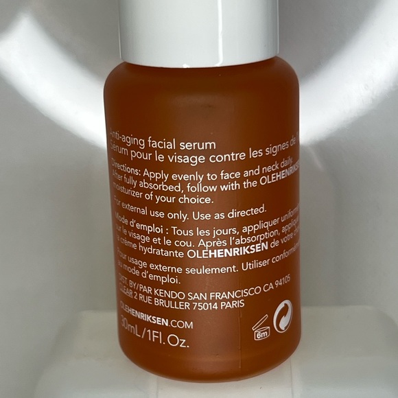 Olé Henriksen truth serum full size - Picture 2 of 2